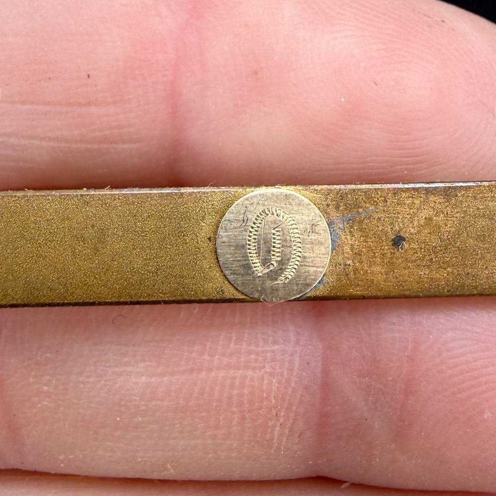 Vintage Gold Filled Bar Brooch Engraved Signed - Picture 2 of 12